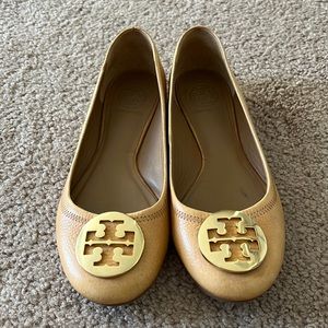 Tan Tory Burch Reva flats 8